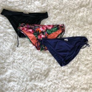 3 Mossimo Bikini bottoms from Target in black, navy, floral sz Large